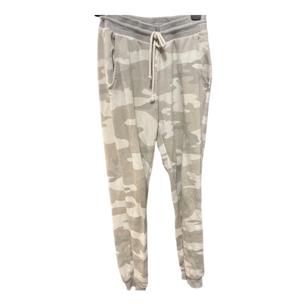American Eagle Light Grey Pastel Green Light Camouflage Sz XS
